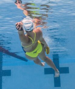 Alternative view of Finis Iso Hand Paddle